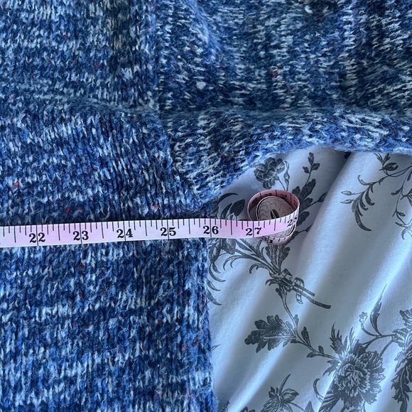 Wool Blend Chunky Boxy Knit Turtleneck Sweater - Picture 3 of 9